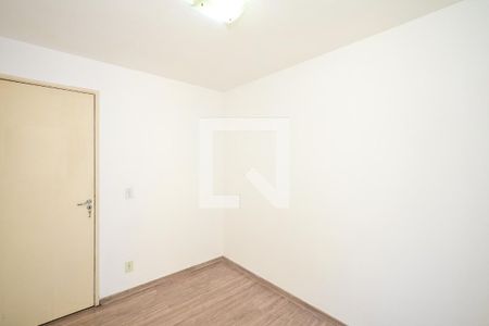 Quarto 1 de apartamento para alugar com 2 quartos, 35m² em Parque Munhoz, São Paulo