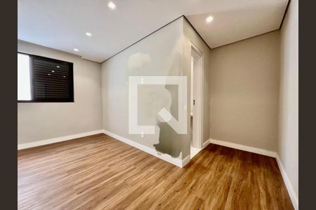 Casa à venda com 4 quartos, 220m² em Padre Eustáquio, Belo Horizonte