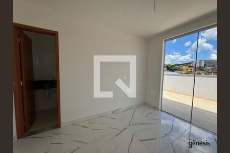 Apartamento à venda com 3 quartos, 85m² em Milionários, Belo Horizonte