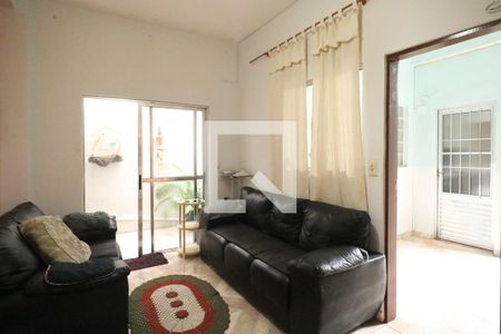 Sala de casa à venda com 2 quartos, 372m² em Campanário, Diadema