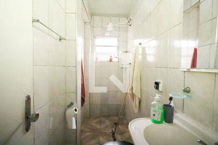 Banheiro 1 de casa à venda com 2 quartos, 372m² em Campanário, Diadema