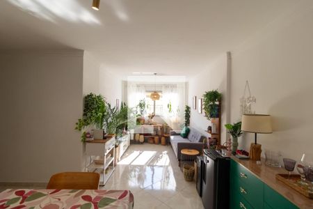 Salas de apartamento para alugar com 3 quartos, 83m² em Vila Paraiso, Campinas