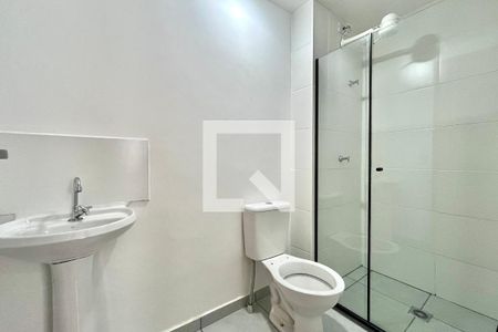 Banheiro da Suíte de apartamento para alugar com 1 quarto, 26m² em Jardim Oriental, São Paulo