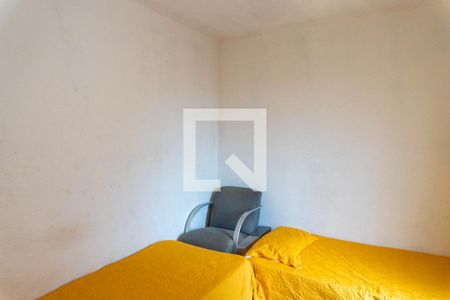 Casa 1 - Quarto 2 de casa à venda com 4 quartos, 200m² em Vila Fachini, São Paulo