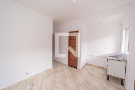 Sala/Cozinha de apartamento para alugar com 1 quarto, 45m² em Itaquera, São Paulo