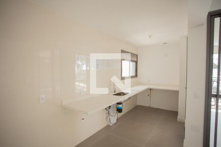 SALA E COZINHA de apartamento à venda com 3 quartos, 136m² em Água Branca, São Paulo