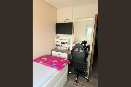 Quarto de apartamento à venda com 3 quartos, 97m² em Vila Scarpelli, Santo André