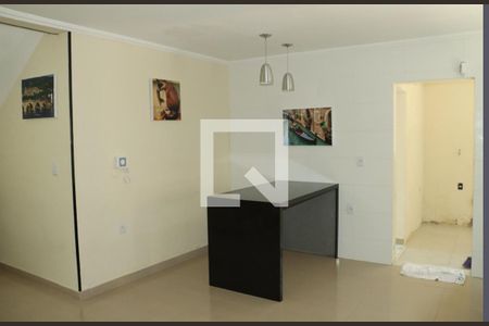 Sala de casa de condomínio para alugar com 4 quartos, 198m² em Água Espraiada, Cotia