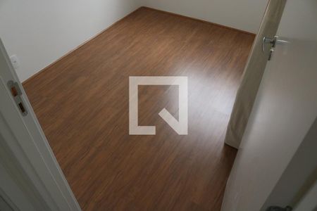 Quarto 1 de apartamento para alugar com 2 quartos, 34m² em Parque Industrial Tomas Edson, São Paulo