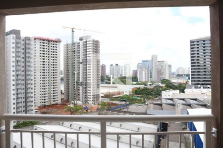 Sala de apartamento para alugar com 2 quartos, 34m² em Parque Industrial Tomas Edson, São Paulo