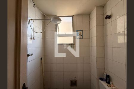 Banheiro social de apartamento para alugar com 1 quarto, 70m² em Santa Ifigênia, São Paulo