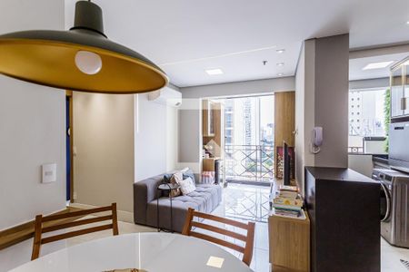 Sala de apartamento à venda com 2 quartos, 52m² em Vila Olímpia, São Paulo