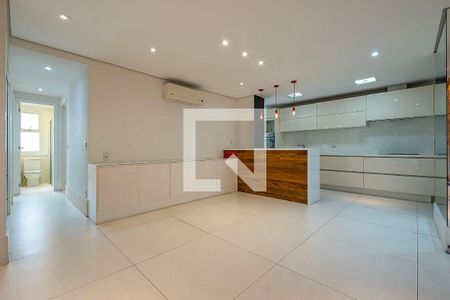 Sala/Cozinha de apartamento para alugar com 3 quartos, 87m² em Cerqueira César, São Paulo