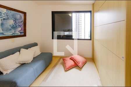 Quarto 1 de apartamento à venda com 4 quartos, 136m² em Belvedere, Belo Horizonte