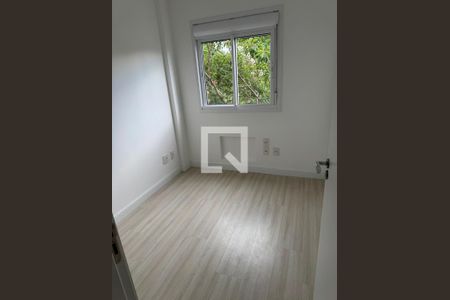 Quarto de apartamento para alugar com 3 quartos, 80m² em Santo Antônio, Porto Alegre