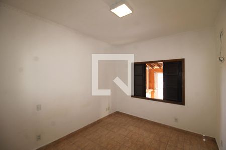 Quarto 2 de casa para alugar com 2 quartos, 185m² em Limão, São Paulo