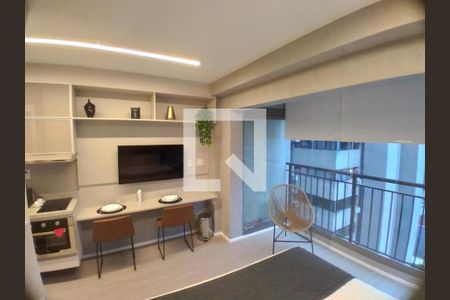 Sala/Quarto de kitnet/studio à venda com 1 quarto, 25m² em Indianópolis, São Paulo
