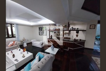 Sala de casa para alugar com 7 quartos, 500m² em Itaigara, Salvador