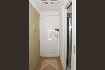 Entrada de apartamento à venda com 3 quartos, 93m² em Barra Funda, São Paulo