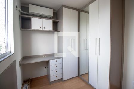 Quarto 2 de apartamento para alugar com 2 quartos, 48m² em Colégio, Rio de Janeiro