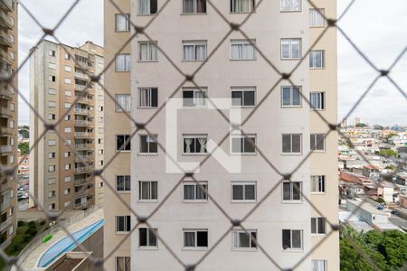 Vista Sala/Cozinha/Área de Serviço  de apartamento para alugar com 2 quartos, 32m² em Vila Carmosina, São Paulo