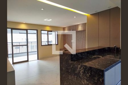 Sala com cozinha americana de apartamento à venda com 1 quarto, 85m² em Vila Zilda, São Paulo