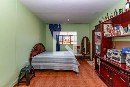 Suíte  de casa à venda com 5 quartos, 360m² em Padre Eustáquio, Belo Horizonte