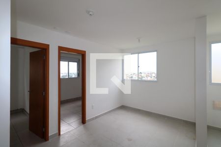 Sala de apartamento para alugar com 2 quartos, 38m² em Vila Palmares, São Caetano do Sul