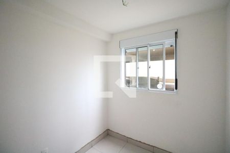 Quarto 2 de apartamento para alugar com 2 quartos, 38m² em Vila Palmares, São Caetano do Sul