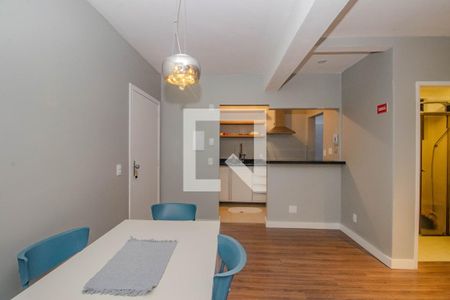 Sala de apartamento para alugar com 2 quartos, 39m² em Petrópolis, Porto Alegre