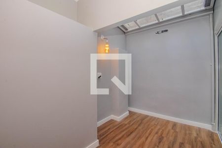 Quarto 2 de apartamento para alugar com 2 quartos, 39m² em Petrópolis, Porto Alegre