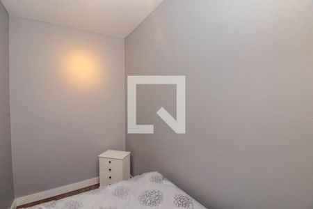 Quarto 1 de apartamento para alugar com 2 quartos, 39m² em Petrópolis, Porto Alegre