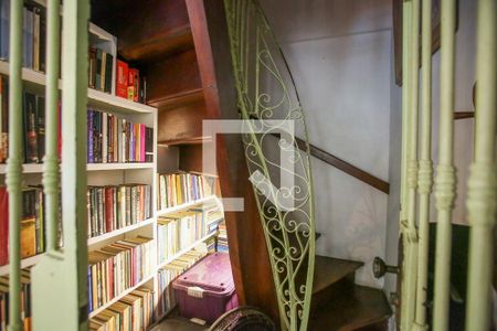 Escada de casa à venda com 3 quartos, 200m² em Freguesia (jacarepaguá), Rio de Janeiro