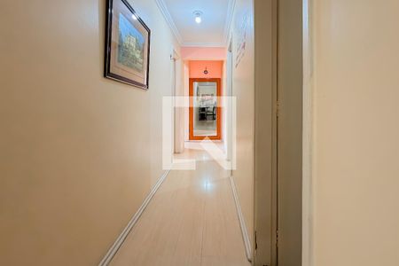 Corredor de apartamento para alugar com 3 quartos, 138m² em Liberdade, São Paulo