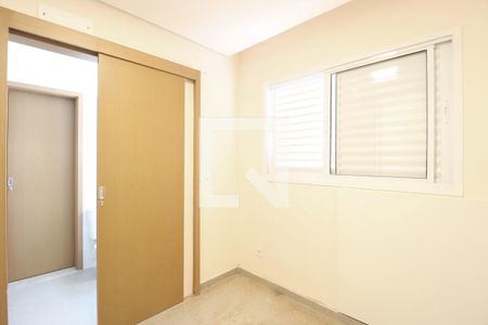 Suíte de casa de condomínio para alugar com 3 quartos, 81m² em Granja Marileusa, Uberlândia