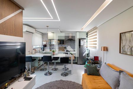 Sala e Cozinha  de apartamento à venda com 2 quartos, 65m² em Vila Ré, São Paulo