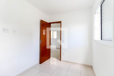 Quarto 1 de apartamento para alugar com 2 quartos, 43m² em Vila Verde, São Paulo