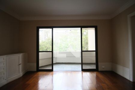 Apartamento à venda com 5 quartos, 210m² em Morumbi, São Paulo