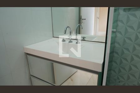Banheiro Suite 1 de apartamento para alugar com 3 quartos, 122m² em Jardim Flor da Montanha, Guarulhos