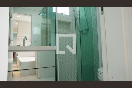 Banheiro Suite 1 de apartamento para alugar com 3 quartos, 122m² em Jardim Flor da Montanha, Guarulhos