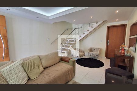 Sala de casa para alugar com 3 quartos, 200m² em Santa Paula, São Caetano do Sul