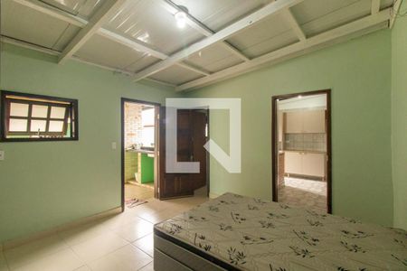 Sala/Quarto de casa para alugar com 1 quarto, 18m² em Bacacheri, Curitiba