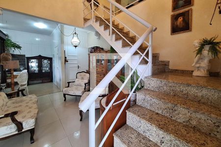 Sala 1 de casa à venda com 3 quartos, 234m² em Serra Grande, Niterói