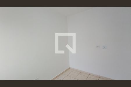 Quarto 2 de apartamento para alugar com 2 quartos, 50m² em Jardim Europa, Suzano