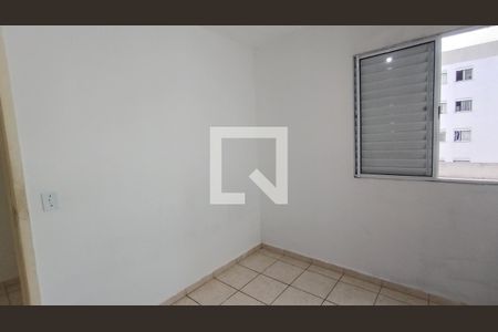 Quarto 2 de apartamento para alugar com 2 quartos, 50m² em Jardim Europa, Suzano