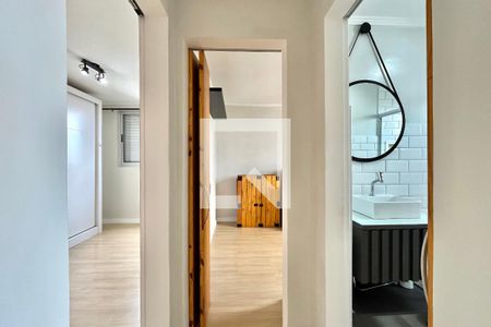 Corredor de apartamento para alugar com 2 quartos, 50m² em Vila Campestre, São Paulo