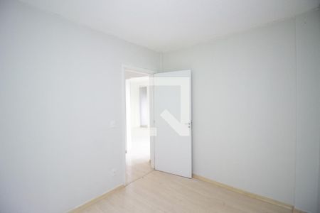 Quarto 2 de apartamento para alugar com 2 quartos, 47m² em Parque Maracana, Contagem