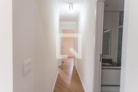 Corredor  de apartamento para alugar com 3 quartos, 79m² em Centro, Diadema