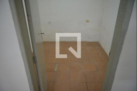 Quarto 1 de casa para alugar com 2 quartos, 48m² em Jardim do Estádio, Santo André