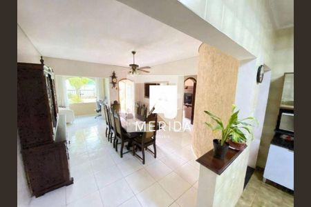 Casa à venda com 7 quartos, 303m² em Paraíso, Santo André